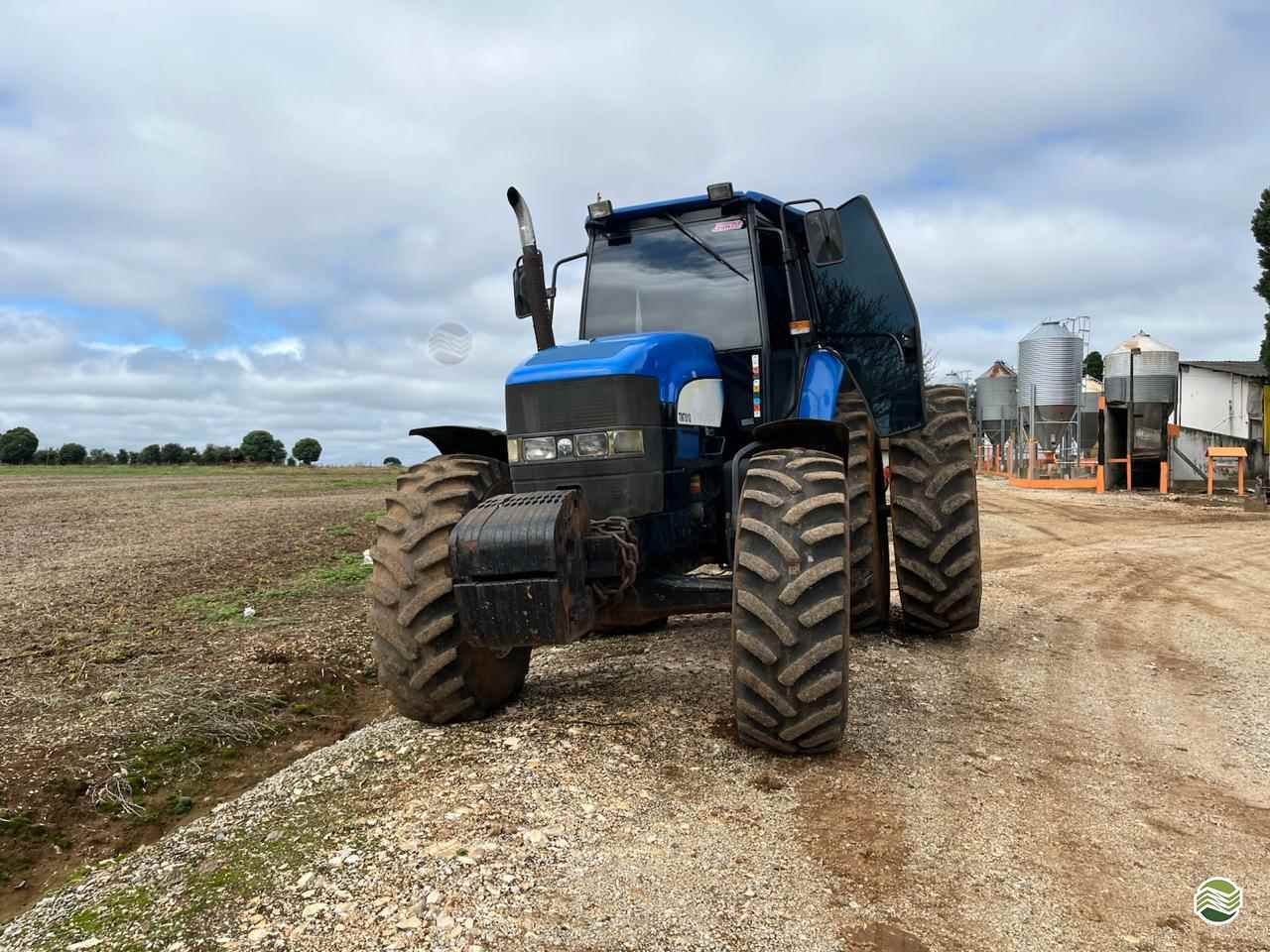 TRATOR NEW HOLLAND NEW TM 7010 Tração 4x4 Pedrinho Tratores CASTRO PARANÁ PR